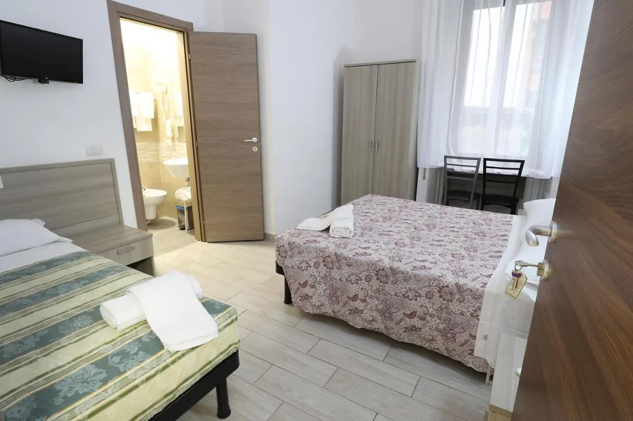 Hotel Albergo Leonardo Da Vinci Milano Italia