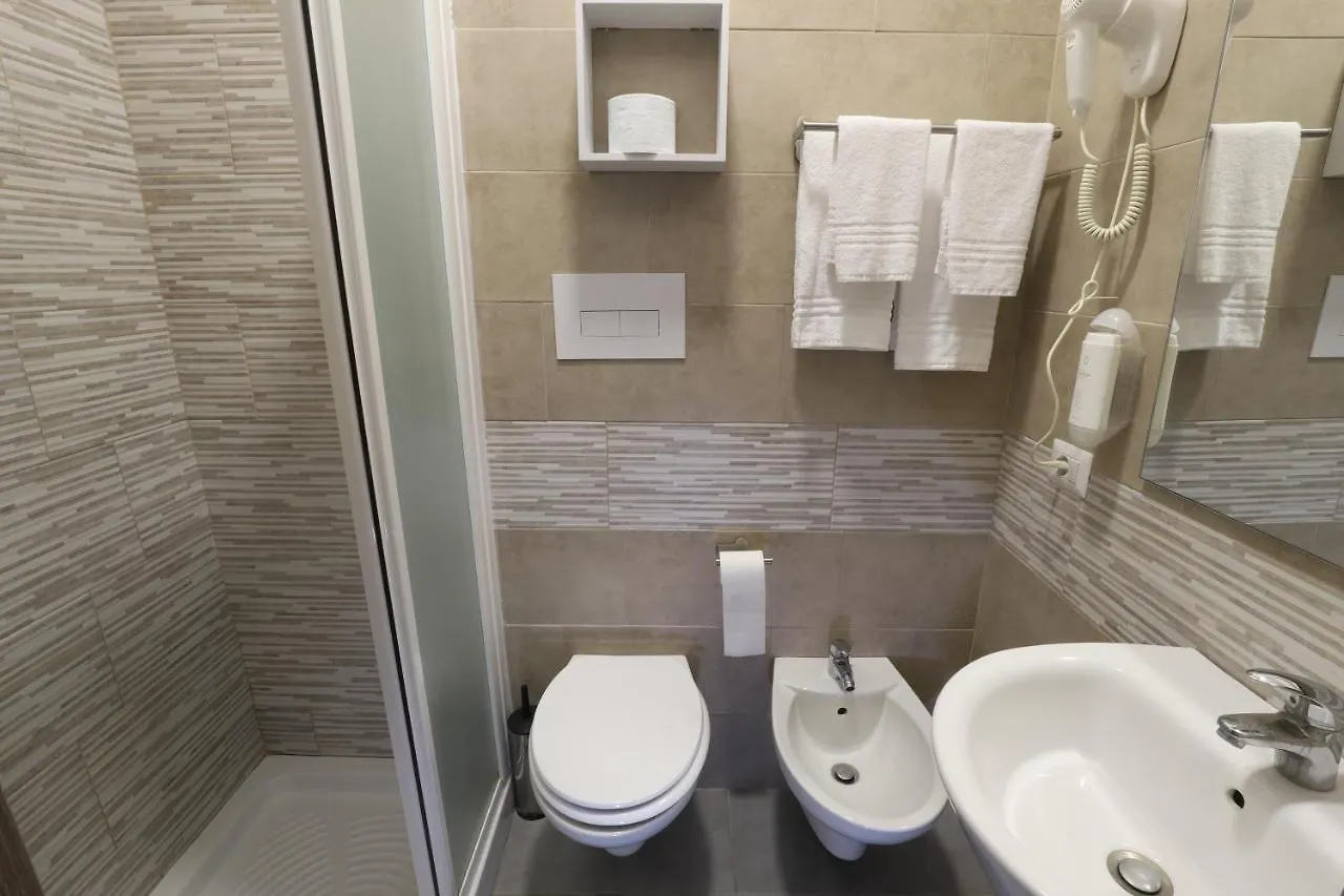 Albergo Leonardo Da Vinci Milano Hotel
