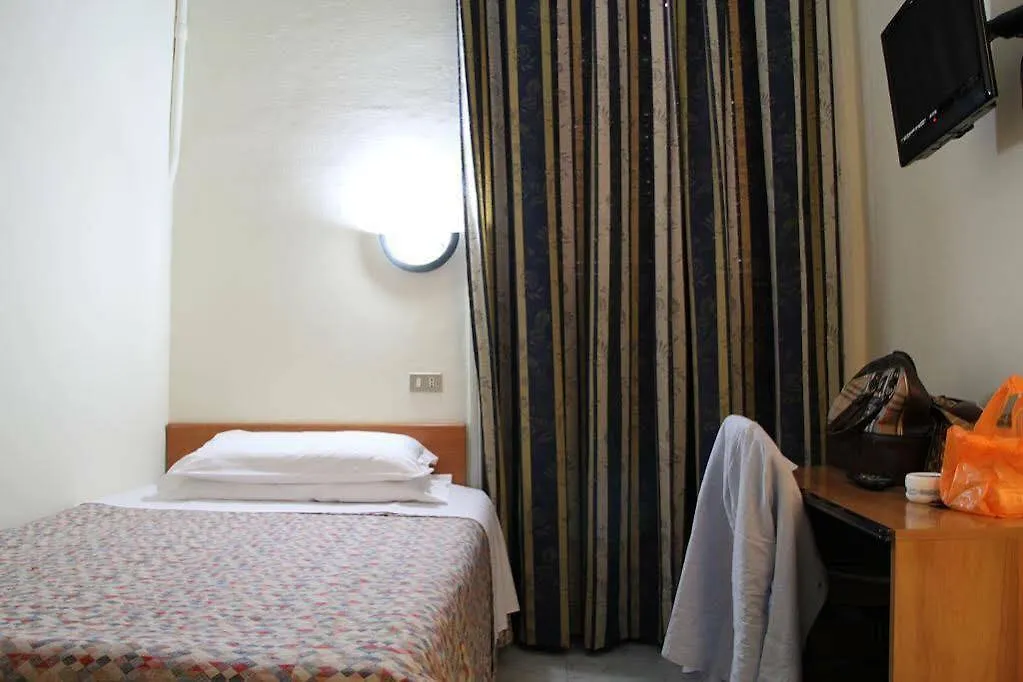 Albergo Leonardo Da Vinci Milano Hotel