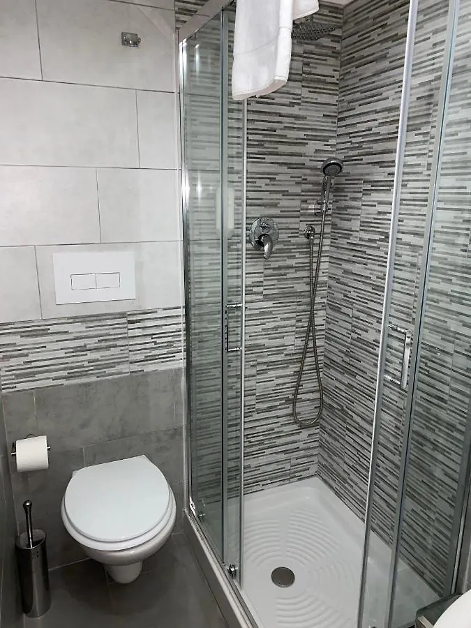 Albergo Leonardo Da Vinci Milan 0*,  Italy