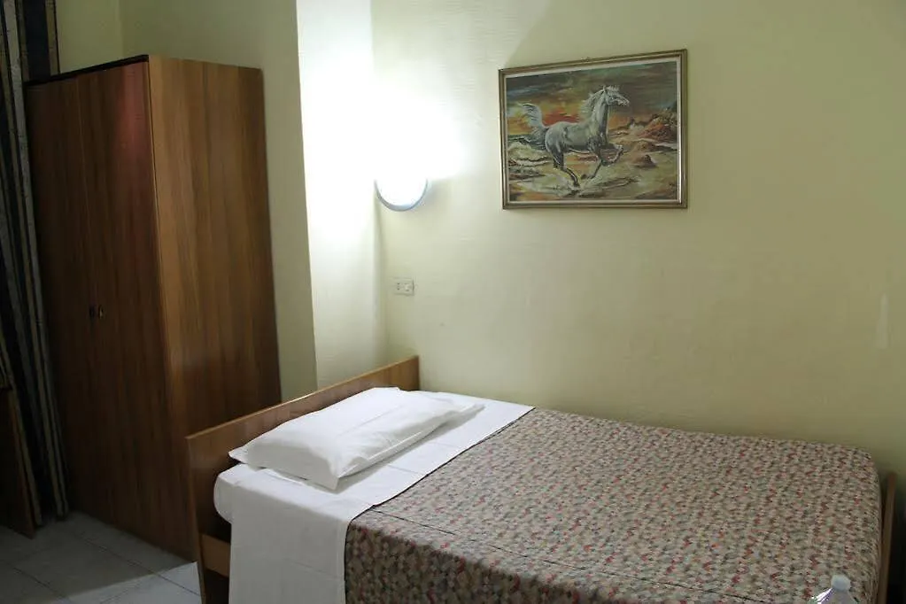 Hotel Albergo Leonardo Da Vinci Milan
